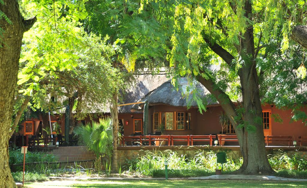 Cresta Marang Gardens Hotel Francistown Exterior foto