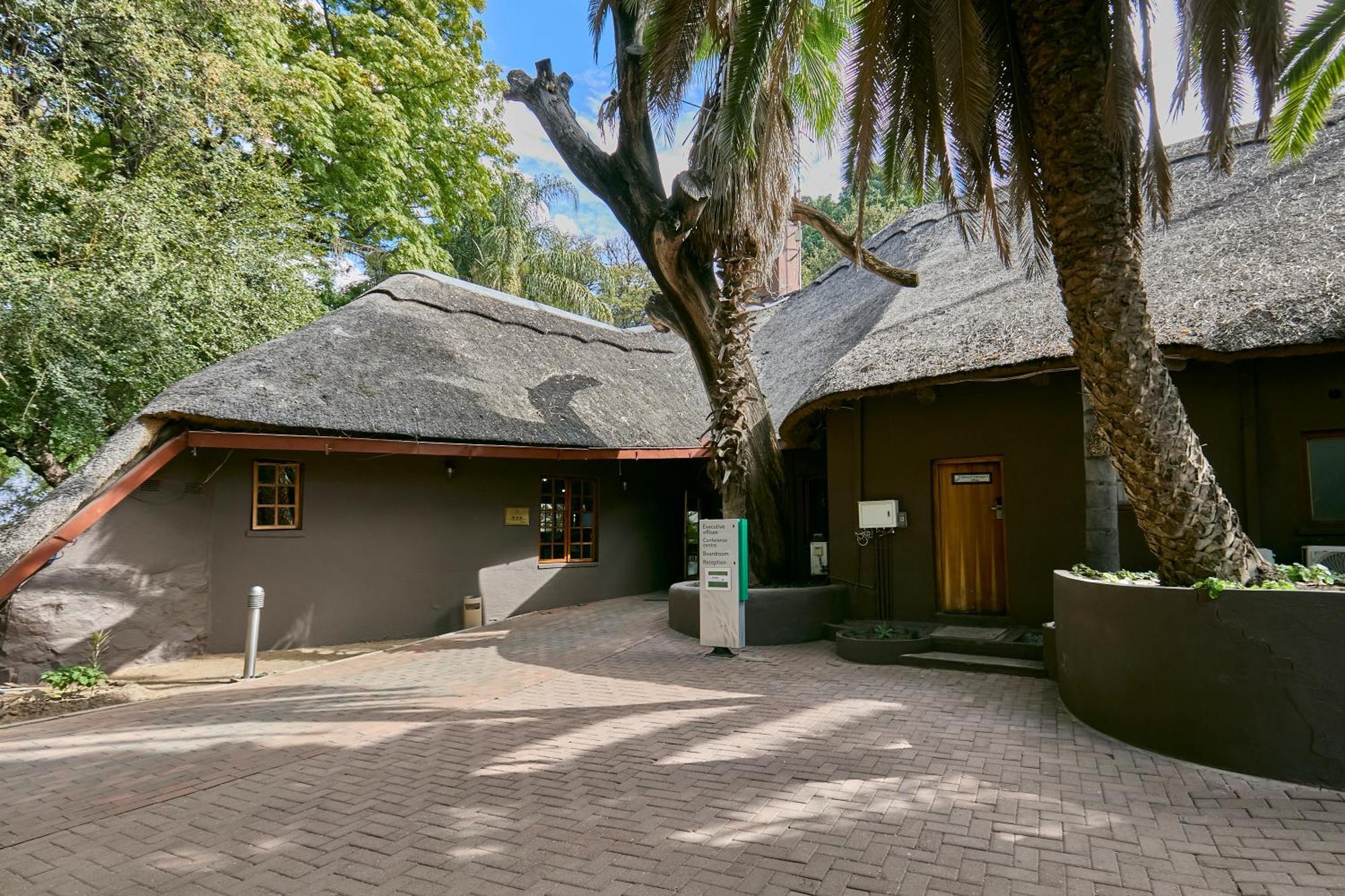 Cresta Marang Gardens Hotel Francistown Exterior foto
